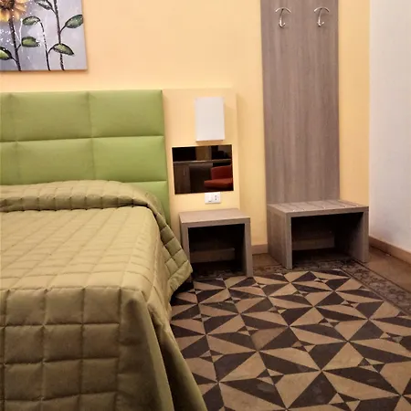 Hotel Etnea Royal 3*