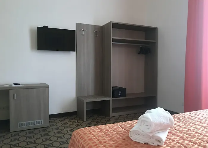 Hotel Etnea Royal 3*